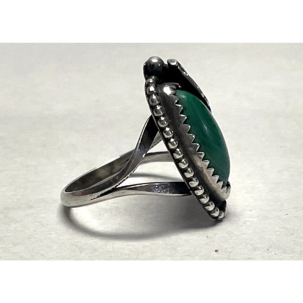 Vintage Signed Silver Malachite-Style Ring Size 5.25 Southwestern Leaf Design